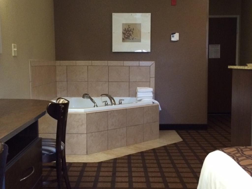 Microtel & Pa Hotel Mansfield